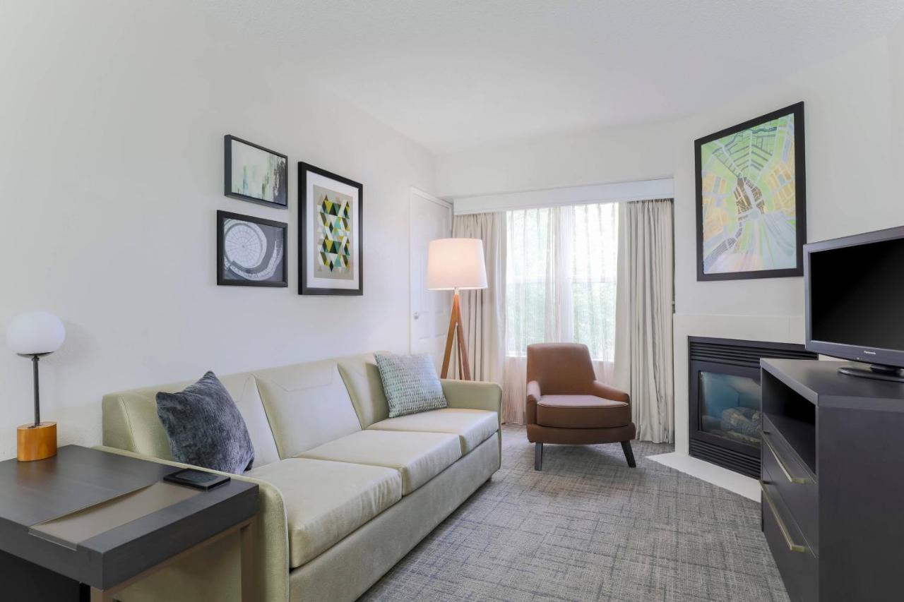 Hotel Boulder Longmont